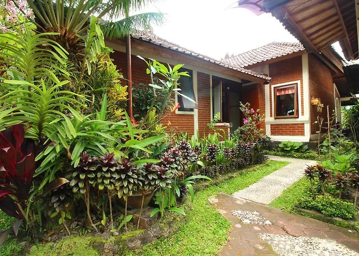 Guest house Made Homestay Munduk